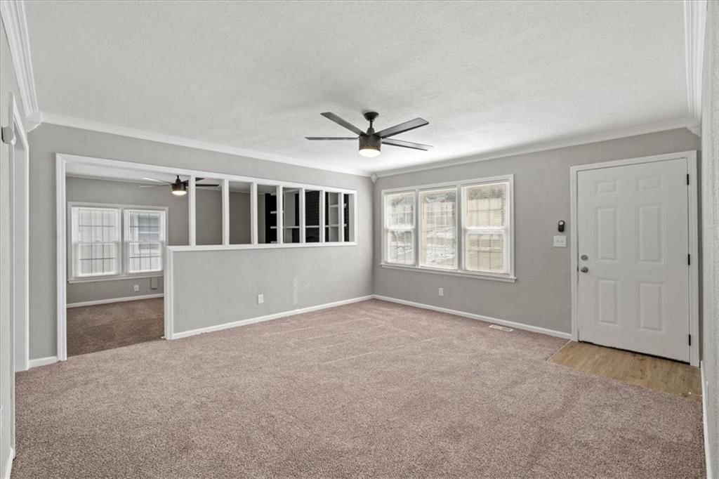 7404 E 56th Terrace — photo 3