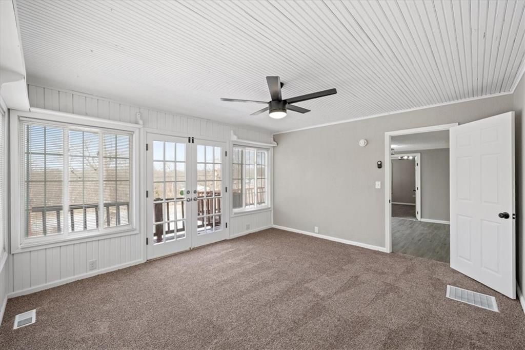 7404 E 56th Terrace — photo 11