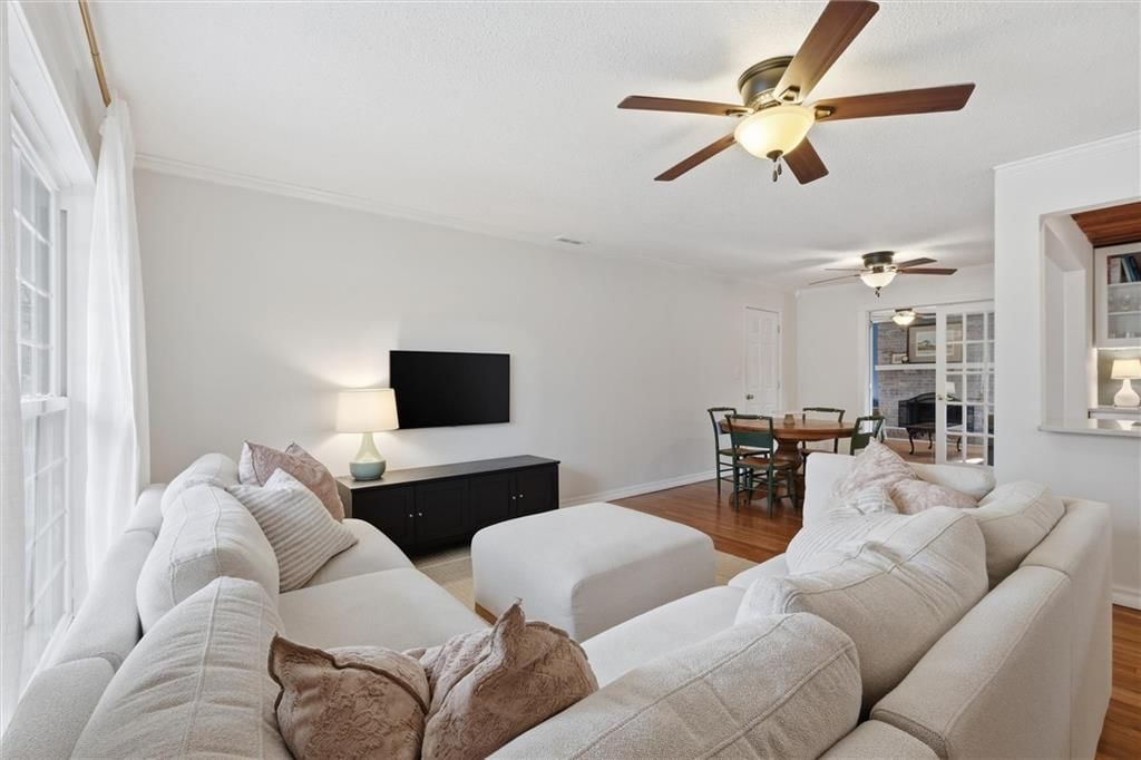 7705 Colonial Drive — photo 3