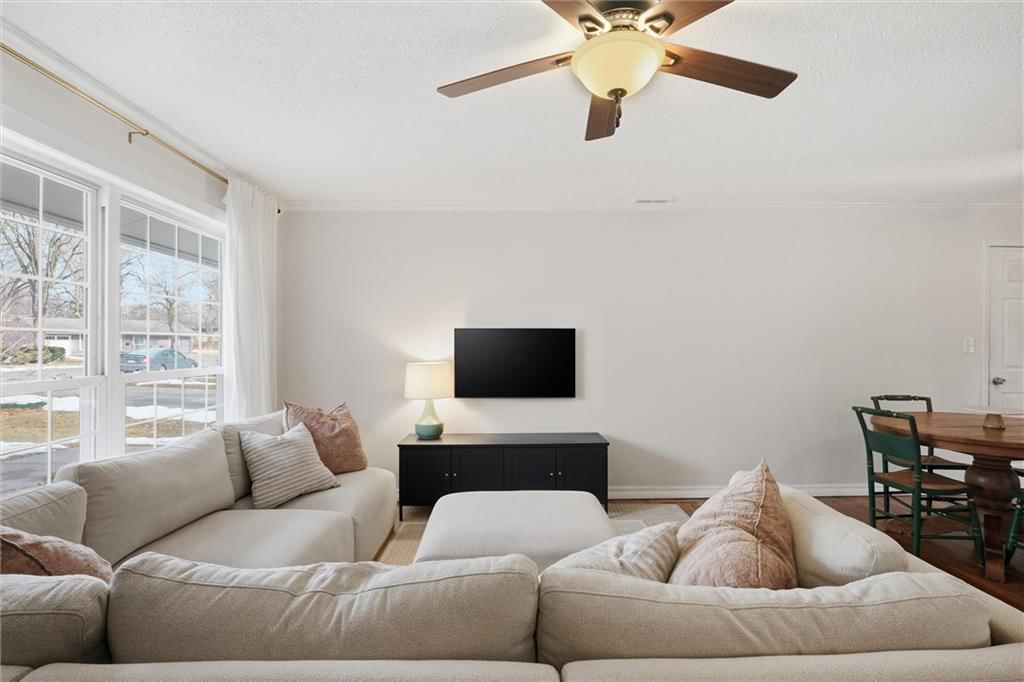 7705 Colonial Drive — photo 5