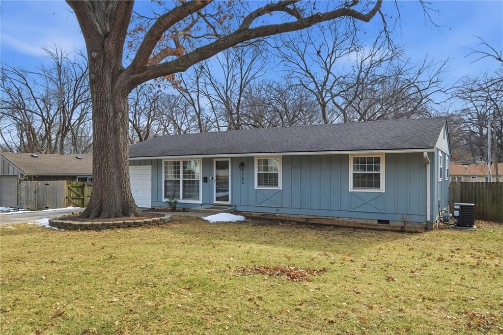 7705 Colonial Drive — photo 40