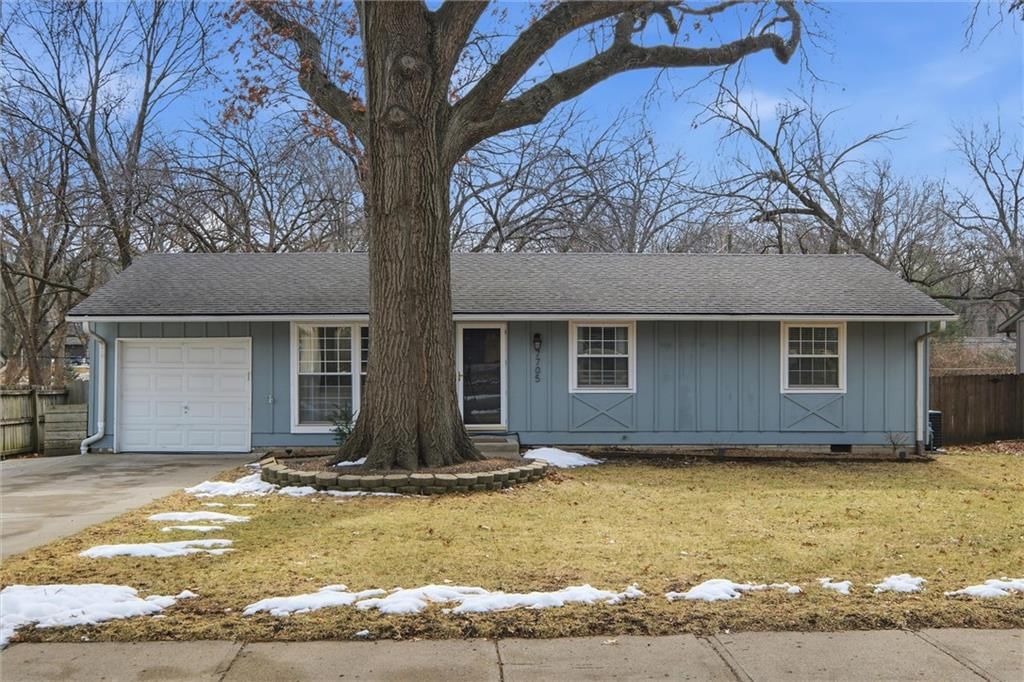 7705 Colonial Drive — photo 41
