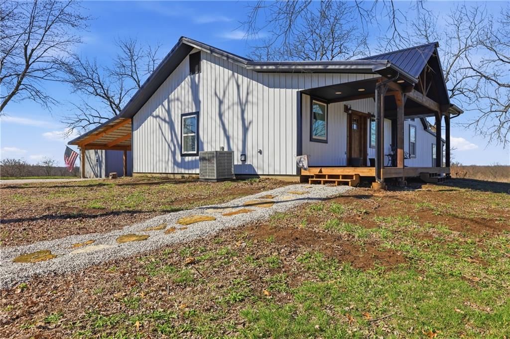 786 NW 100th Road — photo 36