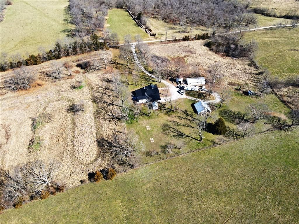 786 NW 100th Road — photo 41