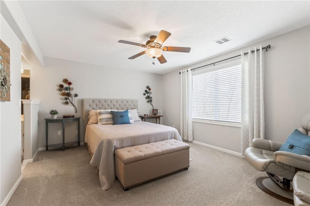 8803 Crysler Avenue — photo 30
