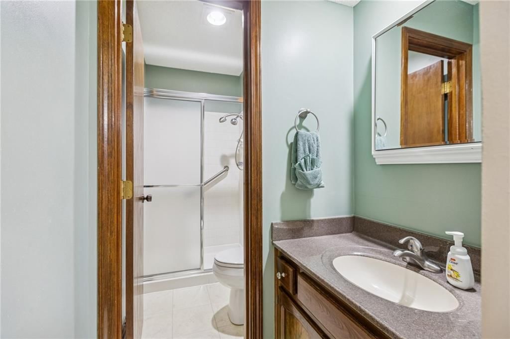 900 Shiloh Court — photo 13