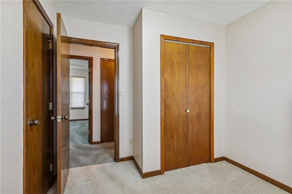 900 Shiloh Court — photo 17