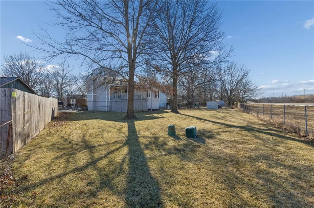 900 Shiloh Court — photo 23