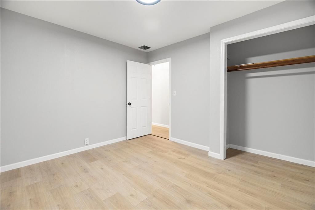 245 N Pine Street — photo 19