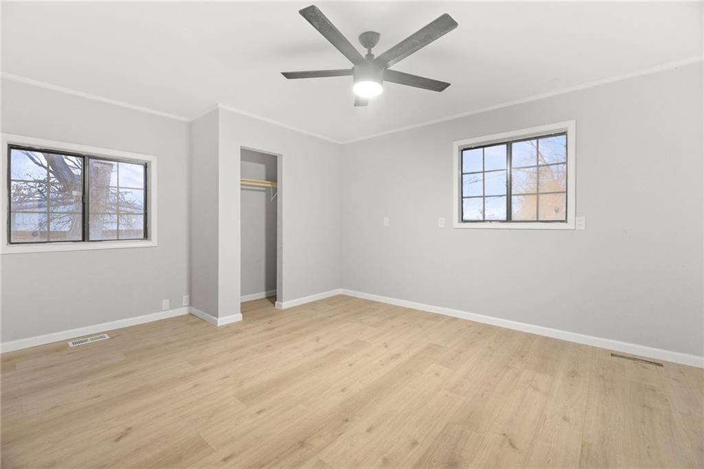245 N Pine Street — photo 23