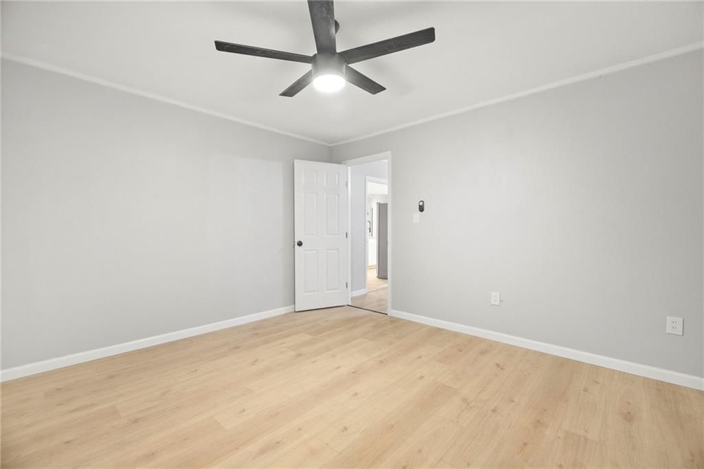 245 N Pine Street — photo 24