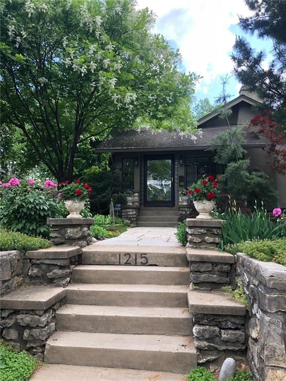 1215 W 37 Street — photo 4