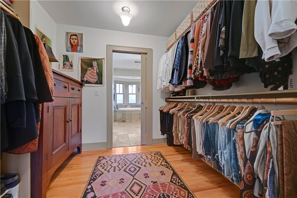 1215 W 37 Street — photo 34