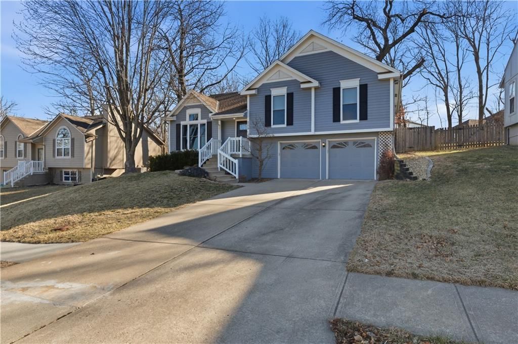209 NW Cody Drive — photo 2
