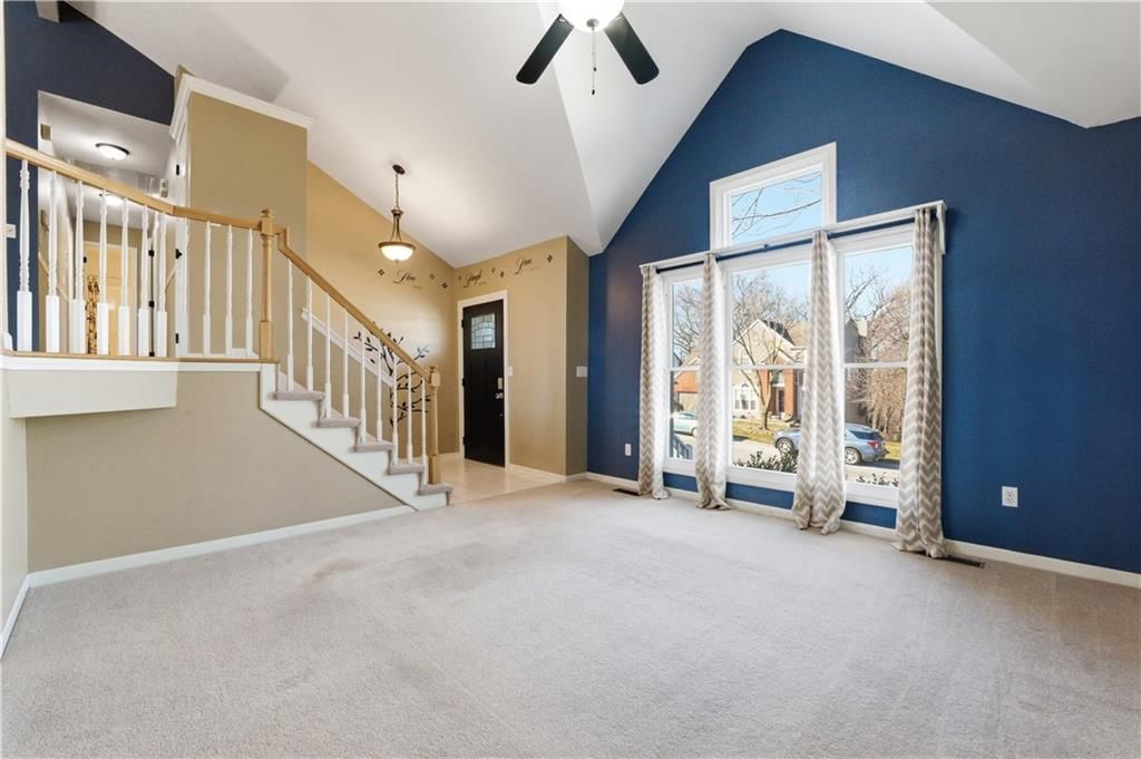 209 NW Cody Drive — photo 9