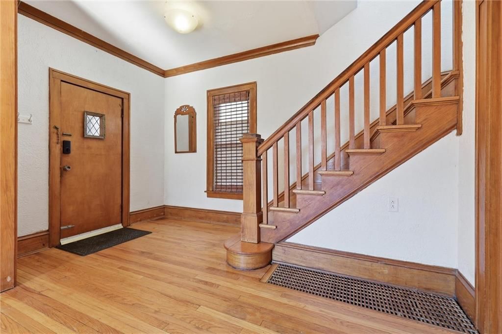 4013 CLARK Avenue — photo 5