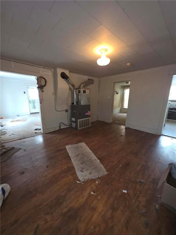 410 W Taft Street — photo 20