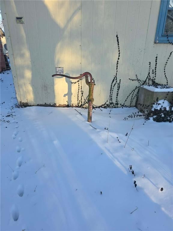 410 W Taft Street — photo 24