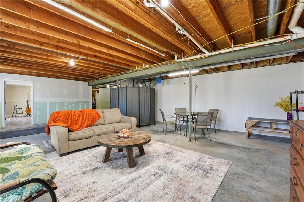 915 N Cochise Drive — photo 27