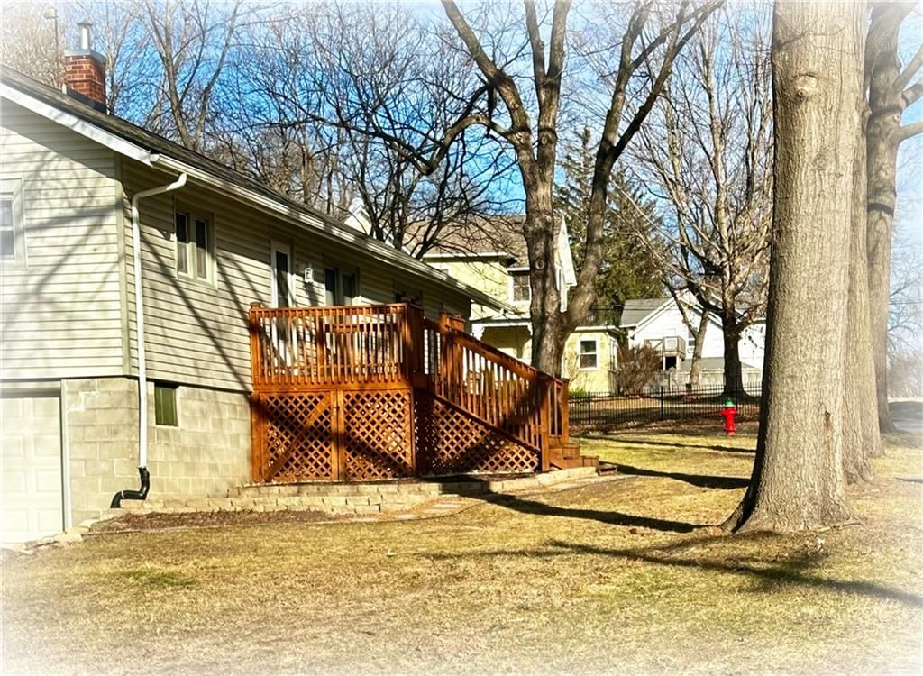 1438 Columbia Avenue — photo 4