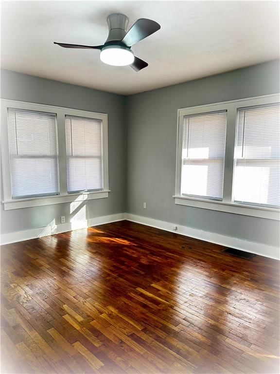 1438 Columbia Avenue — photo 11