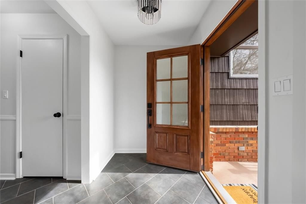 2314 W 74th Street — photo 5