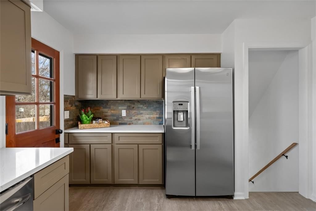 2314 W 74th Street — photo 12