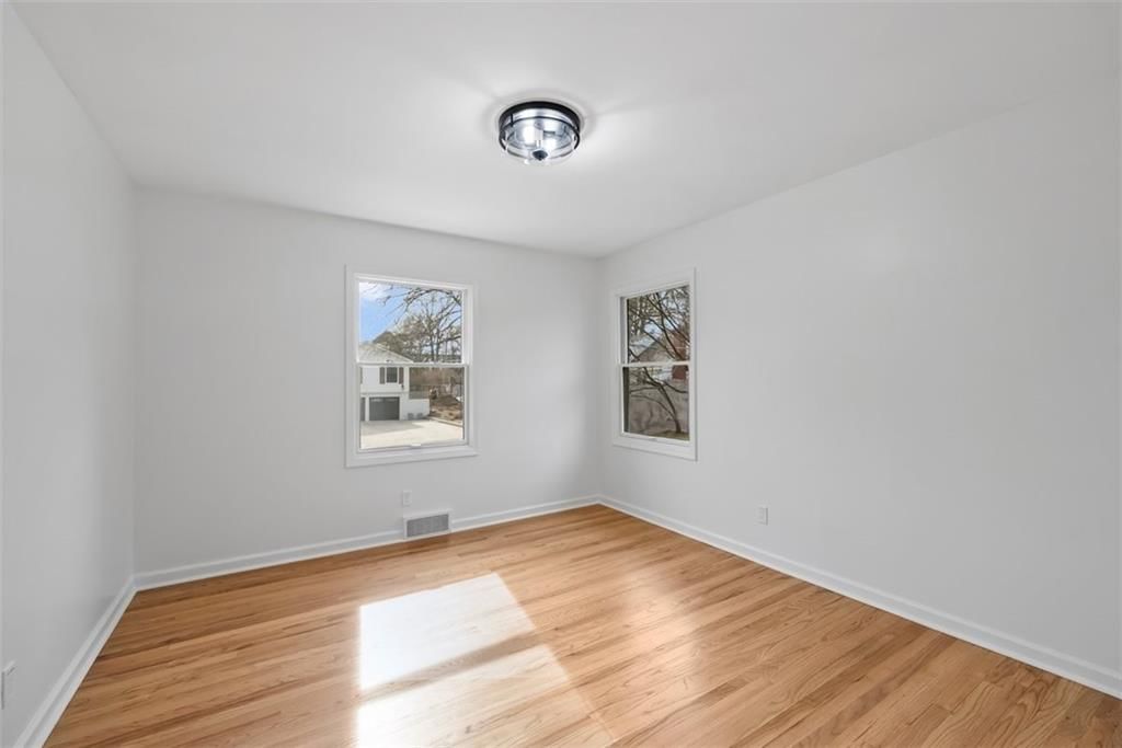 2314 W 74th Street — photo 23