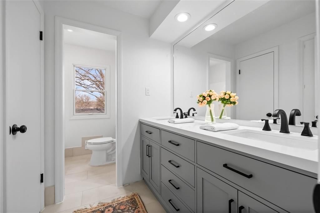 2314 W 74th Street — photo 24