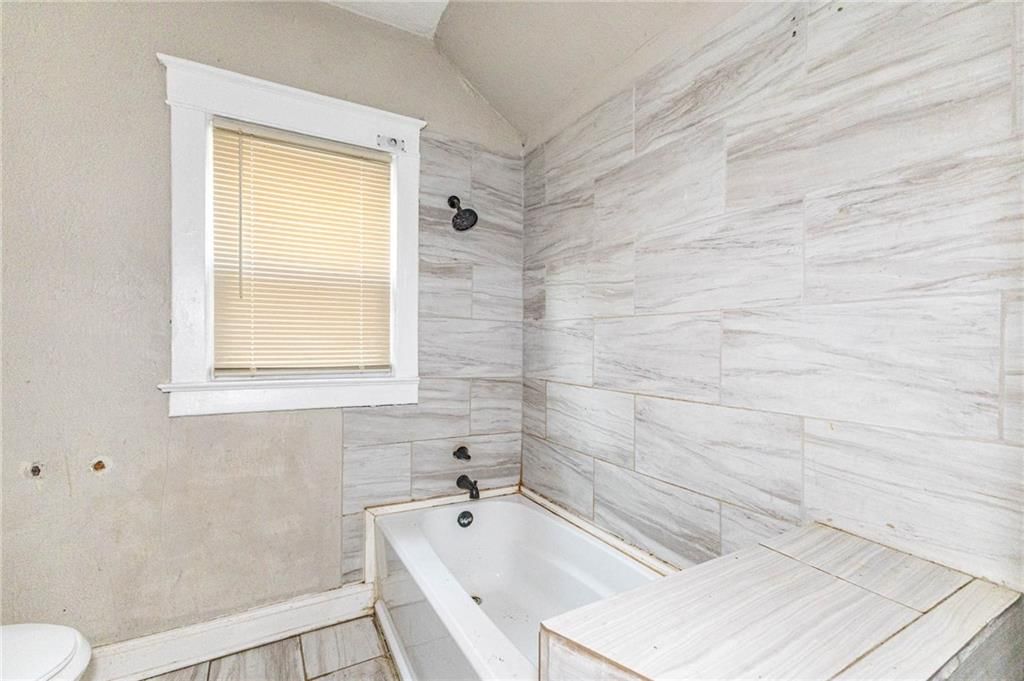 4003 Saint John Avenue — photo 37