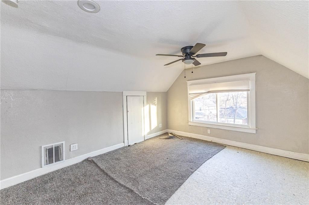 4003 Saint John Avenue — photo 42