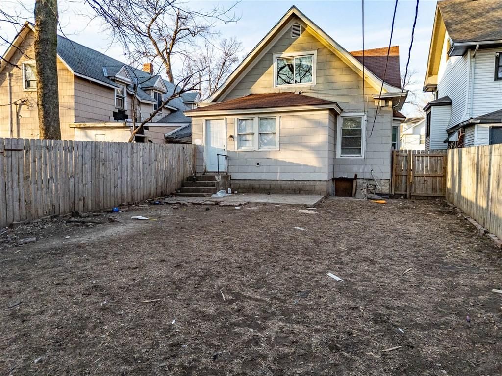 4003 Saint John Avenue — photo 52