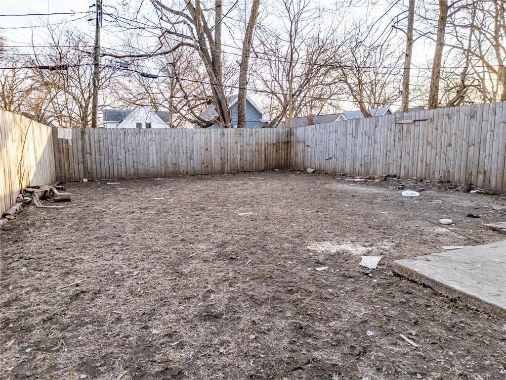 4003 Saint John Avenue — photo 55