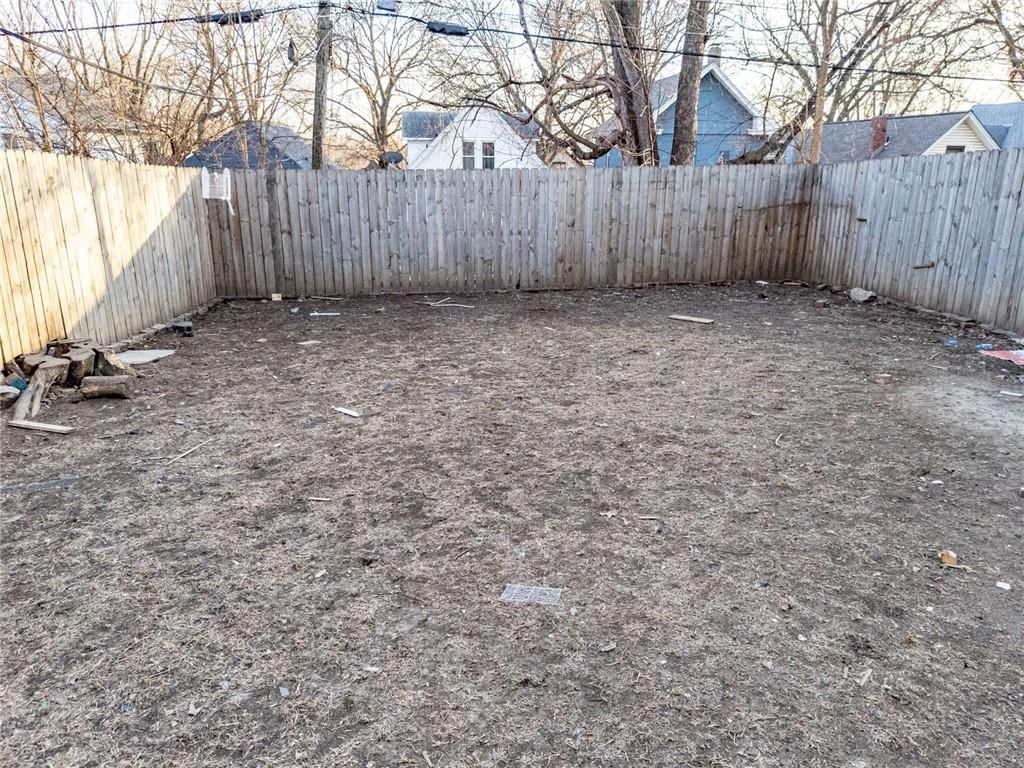 4003 Saint John Avenue — photo 56