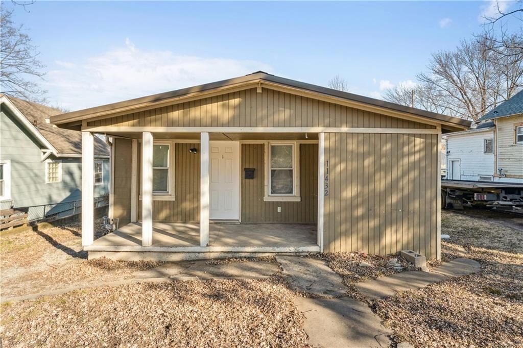 11432 E 17TH Street, Independence, MO