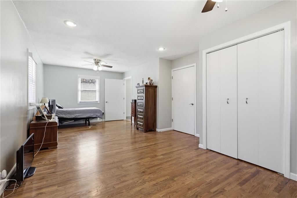 9851 Kansas Avenue — photo 18