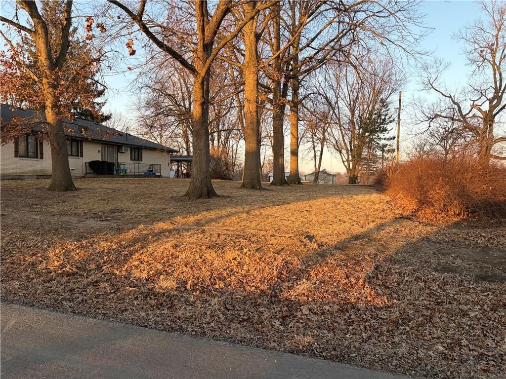 401 E College Street — photo 7