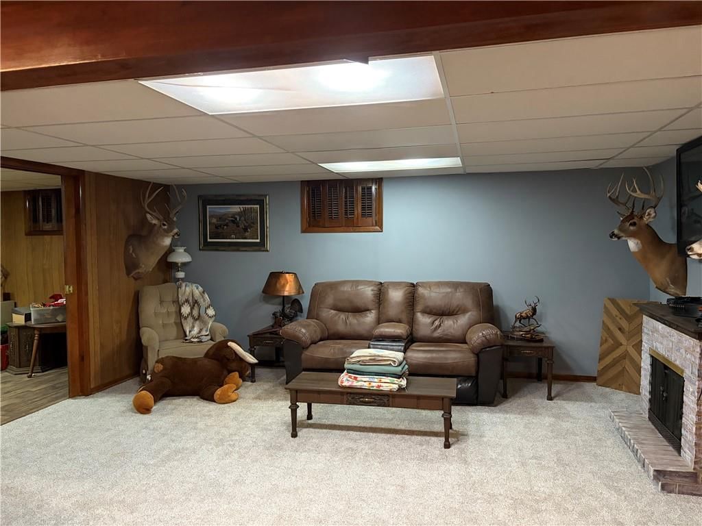 401 E College Street — photo 31