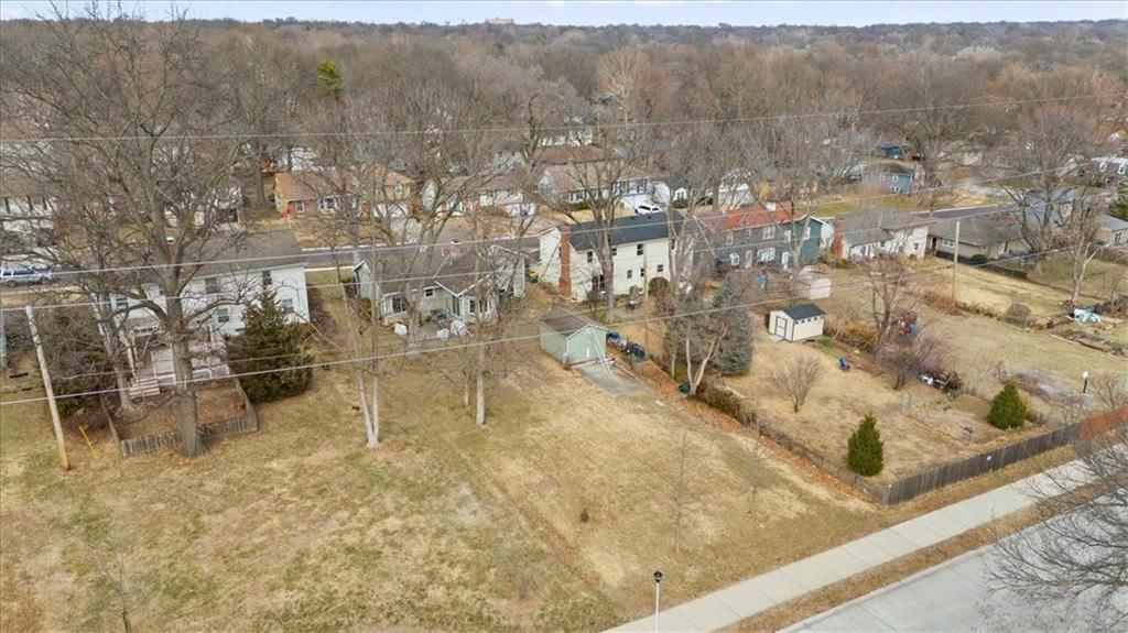 8509 W 90 Terrace — photo 42
