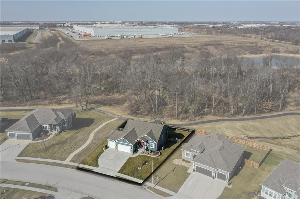 10536 N Shelby Avenue — photo 33