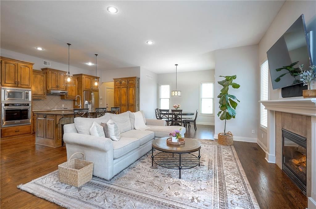 14645 Garnett Street — photo 12