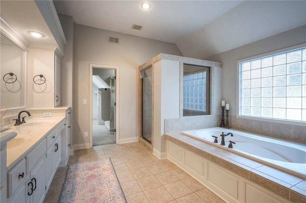 14645 Garnett Street — photo 29