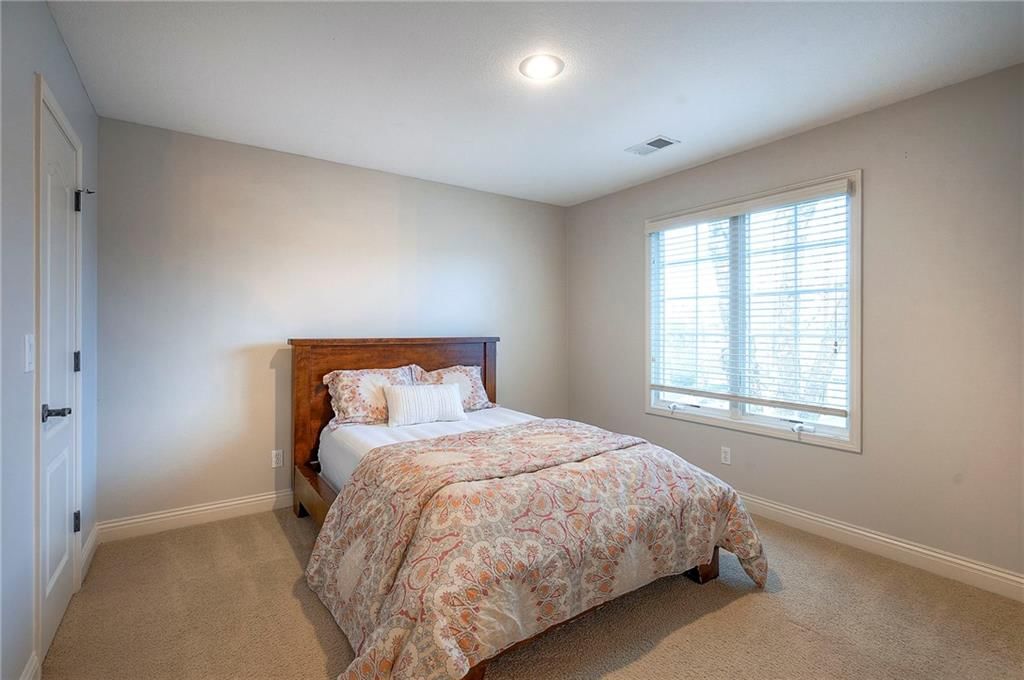 14645 Garnett Street — photo 35