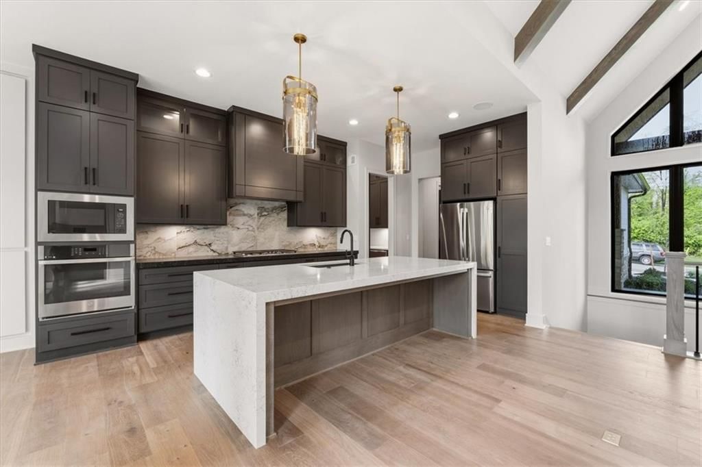 5805 N Revere Avenue — photo 14