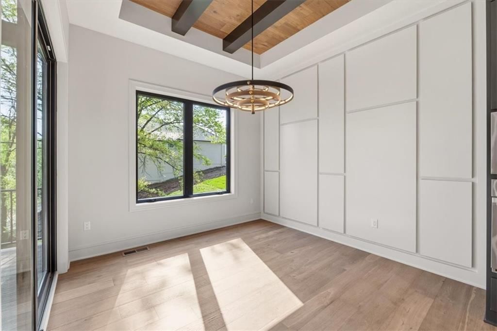5805 N Revere Avenue — photo 20