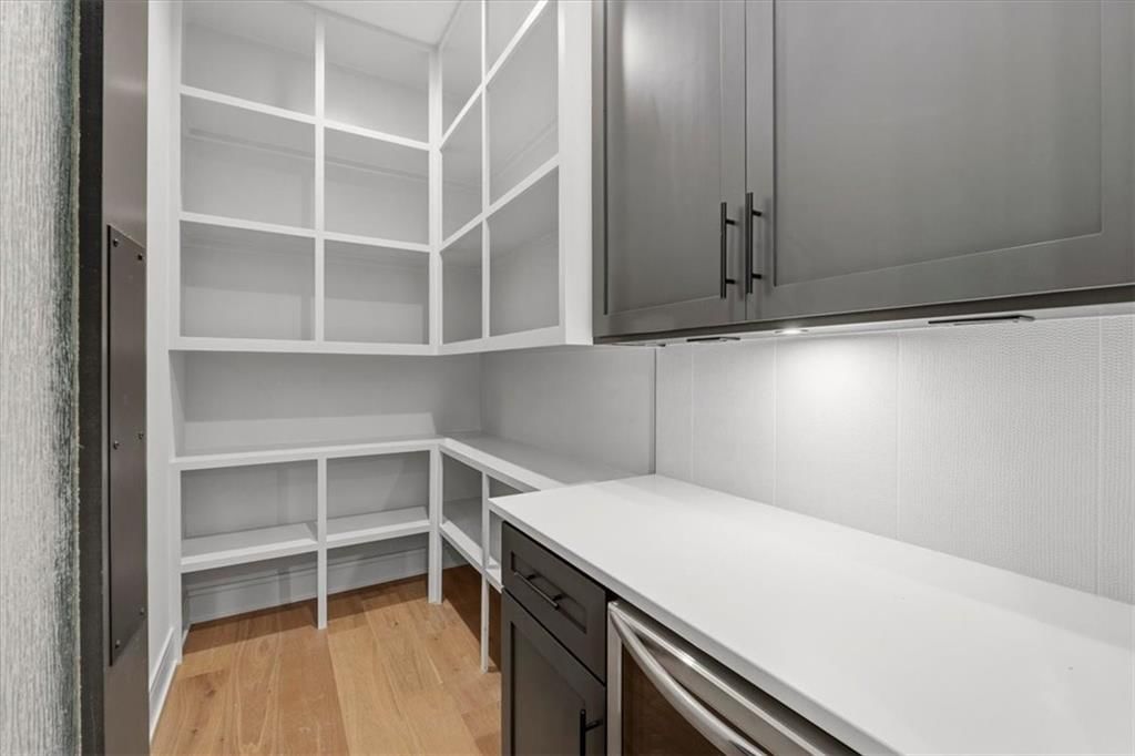 5805 N Revere Avenue — photo 26