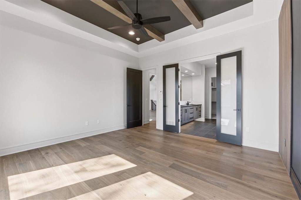 5805 N Revere Avenue — photo 35