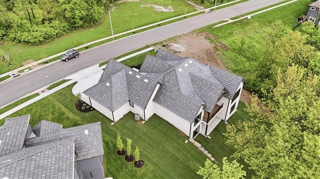 5805 N Revere Avenue — photo 75
