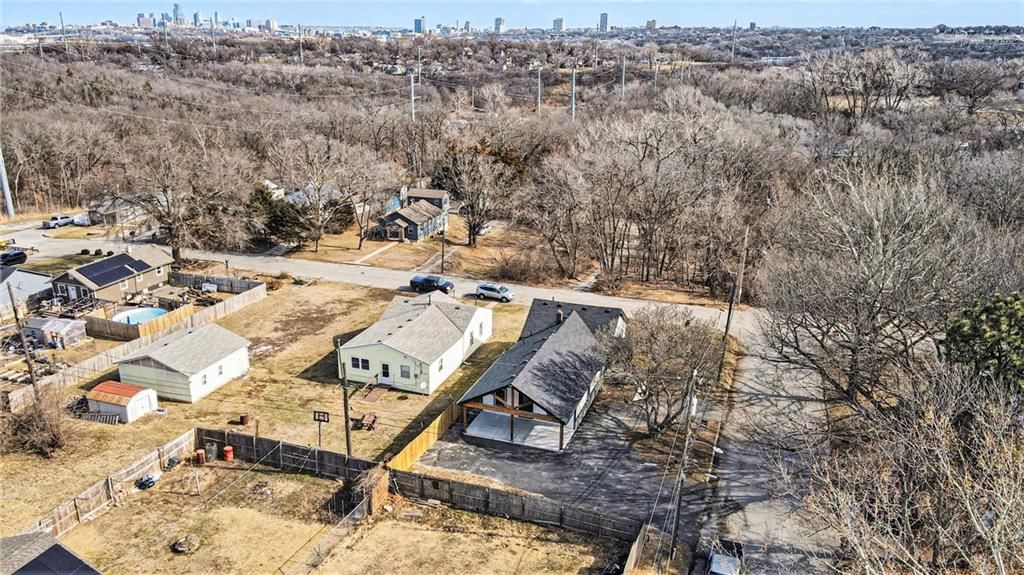1928 S Boeke Street — photo 14