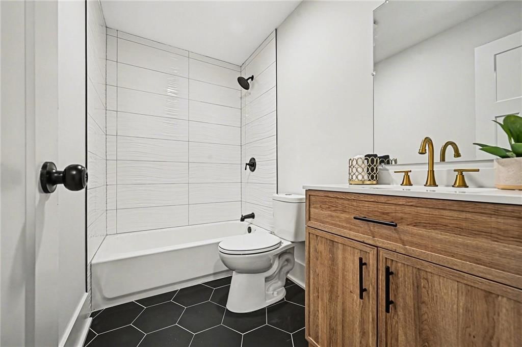 1928 S Boeke Street — photo 15